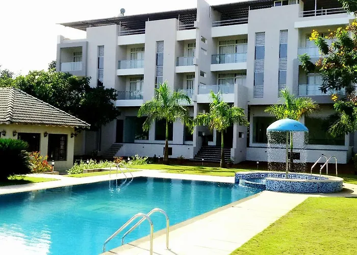 Hotel Sadhana Executive