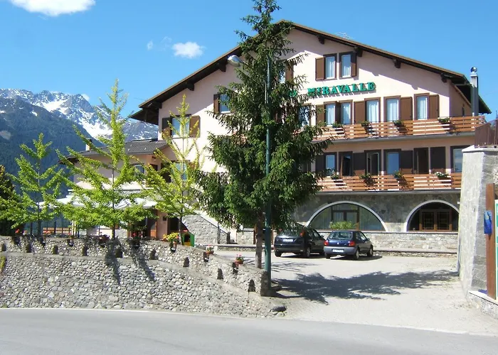 Hotel Ristorante Miravalle Teglio