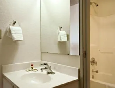 Days Inn By Wyndham Warsaw
