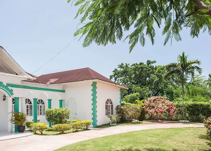 Diamond Villa Guest House Montego Bay