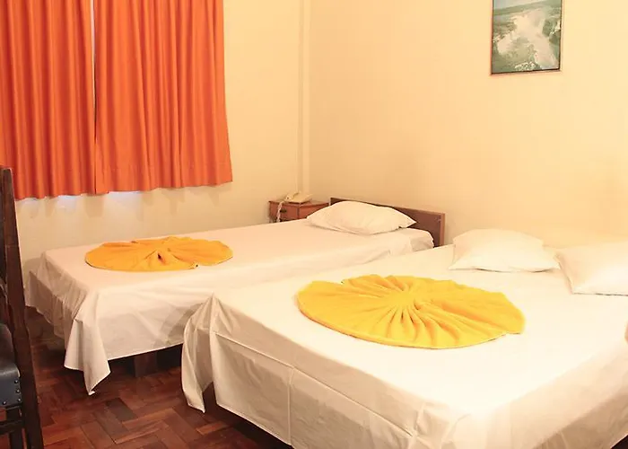 Hotel Indaiá Maringá