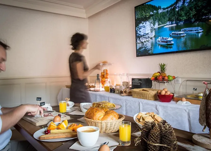 Logis Hotel le France Villers-le-Lac
