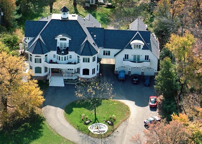 The Columbia Inn At Peralynna