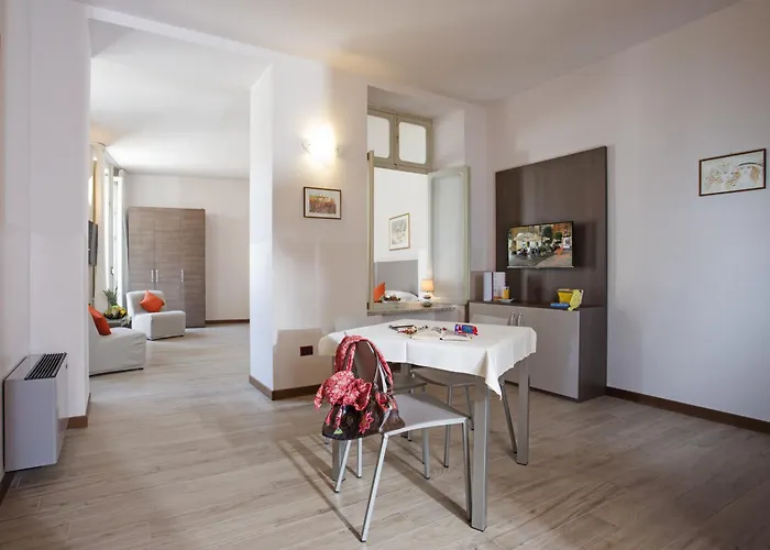 Residence Caffé Savona Alba 