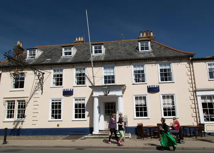 Crown Hotel
