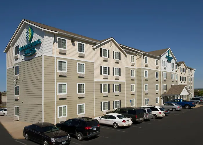 Woodspring Suites Topeka