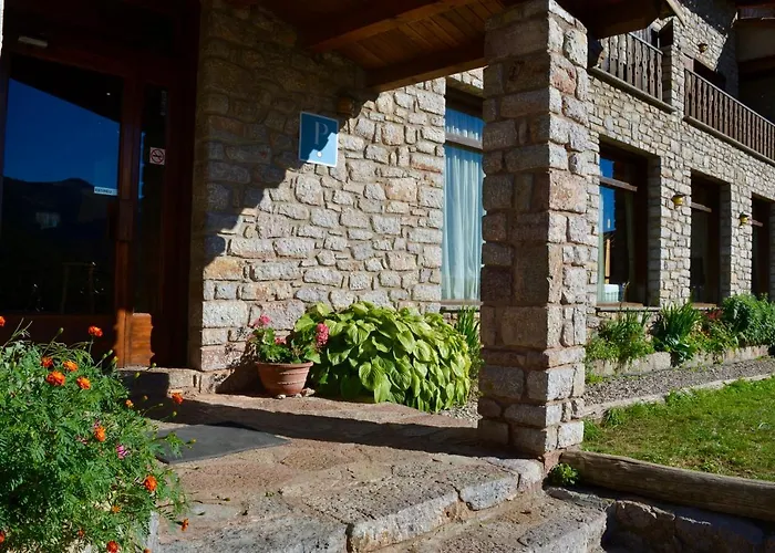 Hostal La Neu Castellar De N'Hug