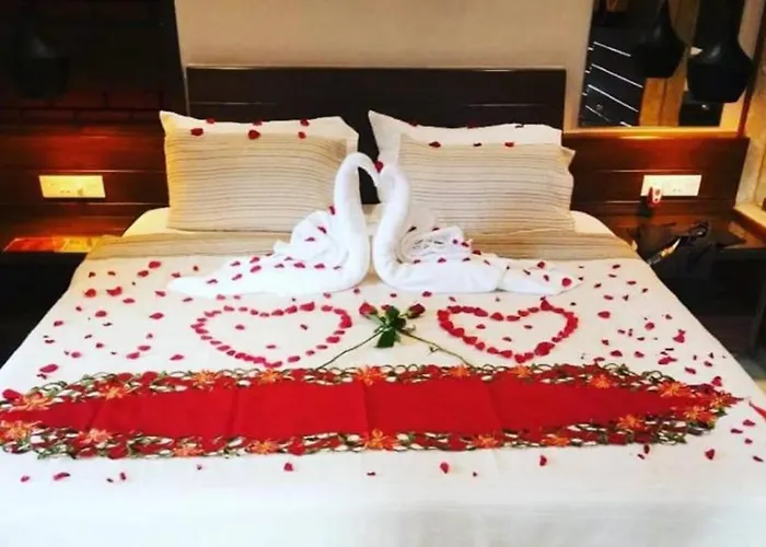 Shivers Oasis Luxury Boutique Resort