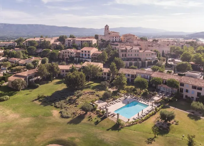 Pierre & Vacances Hotel Du Golf De Pont Royal En Provence Mallemort