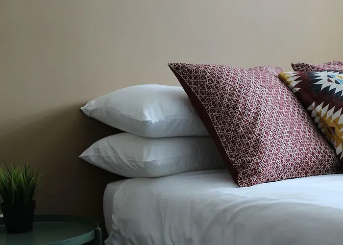 The Town & Country Lodge Dundry