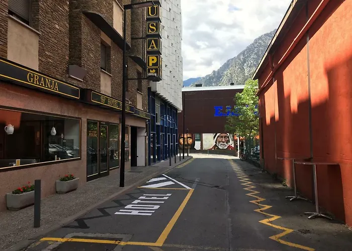Hotel Pitiusa Andorra la Vieja