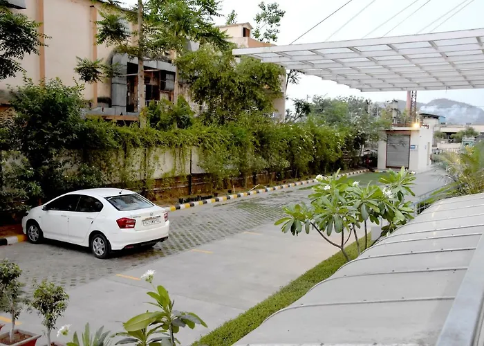 Starlit Suites Neemrana