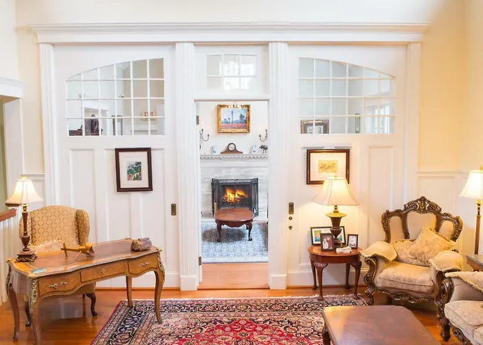 Chiltern Inn Bar Harbor