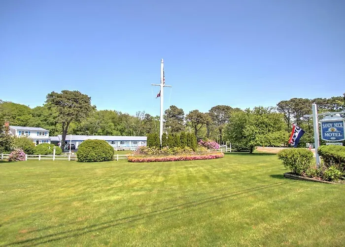 Sandy Neck Motel Sandwich