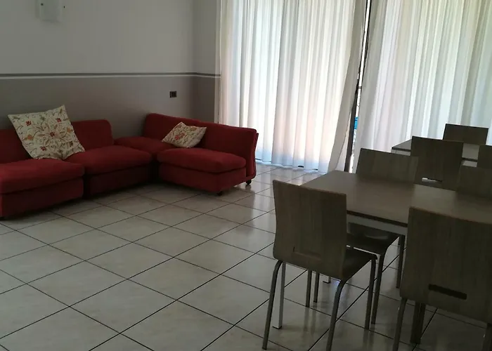 Hotel Mirabell Trezzo sullʼAdda