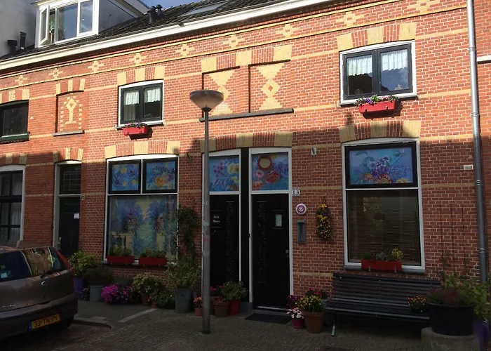 Bed en Broodje Bloem Bed and Breakfast Delft