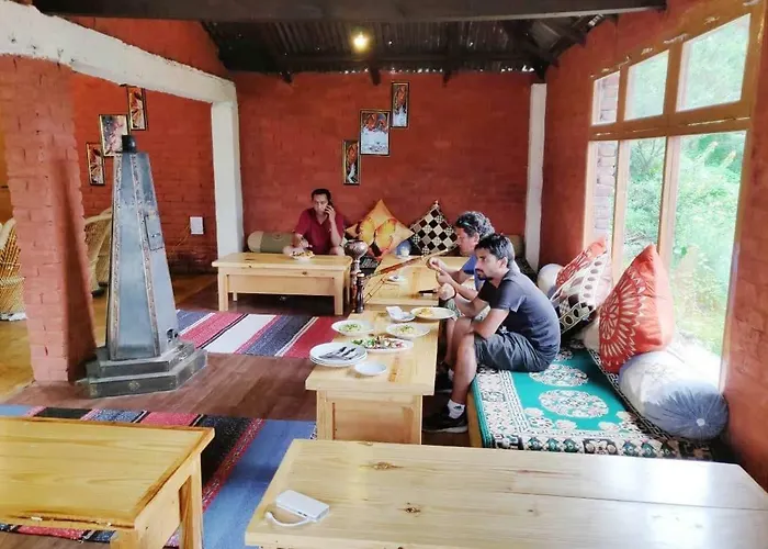 Soham'S Chateau De Naggar - Manali