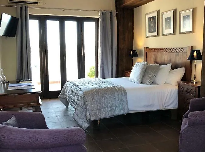 Hostal Avalon Nerja