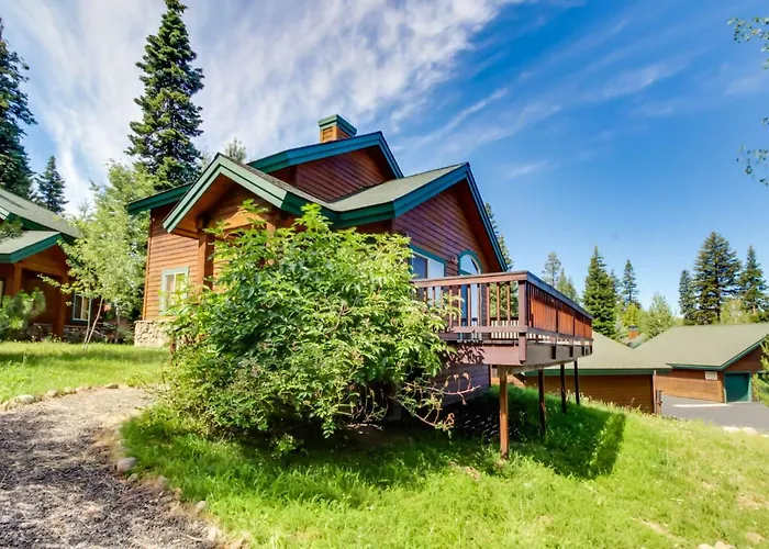 Cottage Court Condo