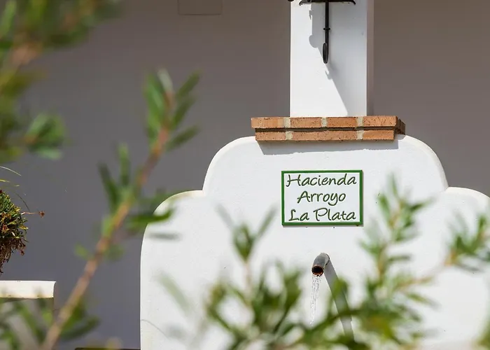 Hotel Rural Arroyo La Plata By Bossh Hotels