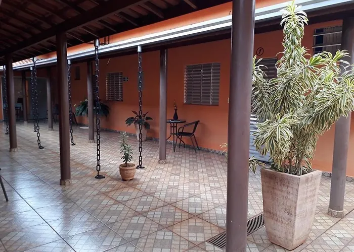 Hotel Ana'S Barretos