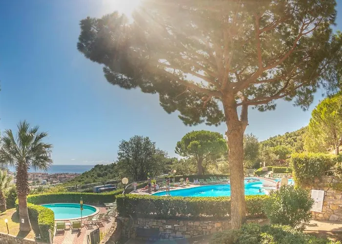 Villaggio Colombo NUOVA GESTIONE Marina dʼMarina dʼAndora
