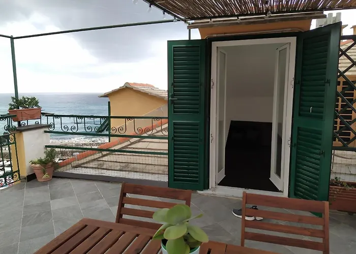 Hotel La mansarda sul Porto Camogli