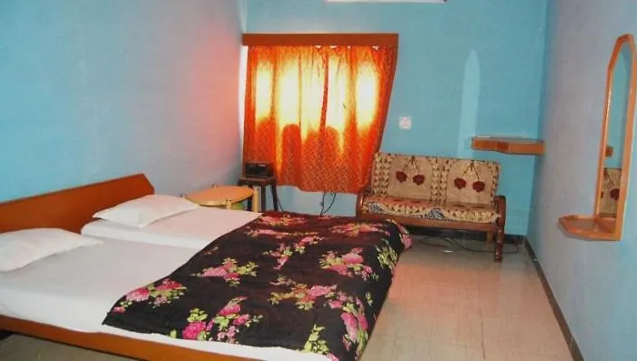 Hotel Yogi Lodge