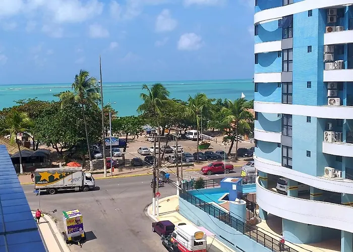 Na Beira Mar De Pajucara- Edif Neo- Apartamento Quarto E Sala - Possui Varanda- Vista Lateral Do Mar-Rua Julio Plech Filho 60 Esquina Com Avenida Doutor Antonio Gouveia - Consumo Eletrico E Pago No Ckeck-Out - 1 Kwh E 1,35 Reias Maceió