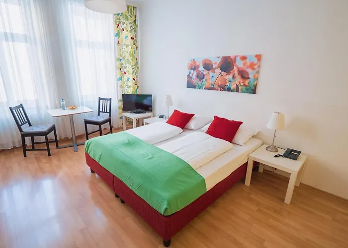 Amelie Apartment Hotel Vienne