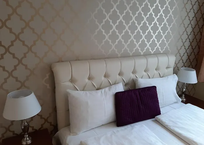 Trendy Deluxe Apartments