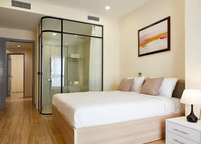8B Aparthotel