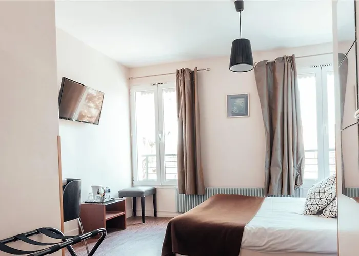 Buc Lounge Hotel