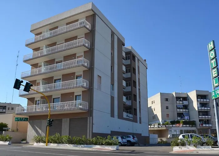 Hotel A-14 Modugno