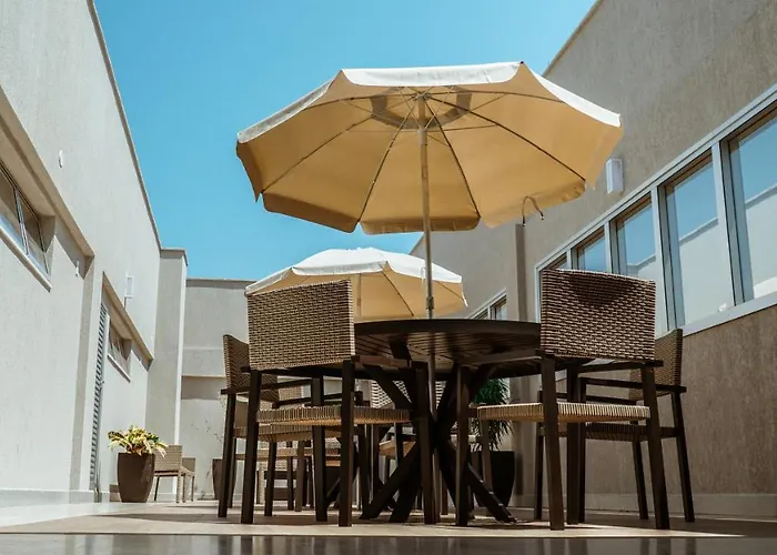 Annaya Suites Viçosa