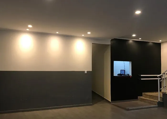 Hotel Charlly Osasco