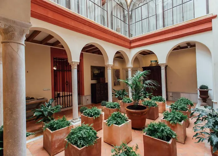 Casa Patio Del Siglo XIX
