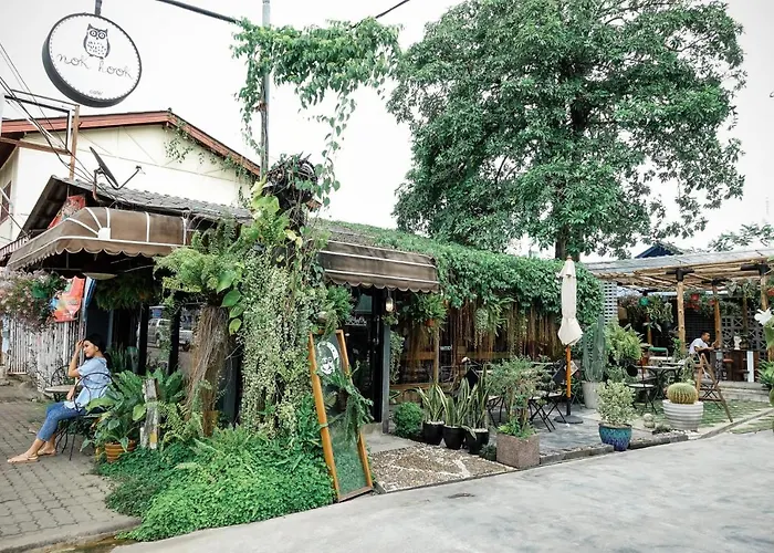 Baannokhook Home&Cafe