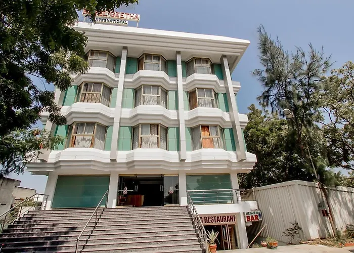 Hotel Geetha International