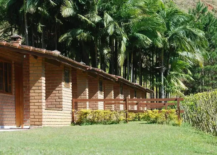 Pousada Vale Das Flores