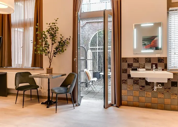 Brasss Hotel Suites Haarlem