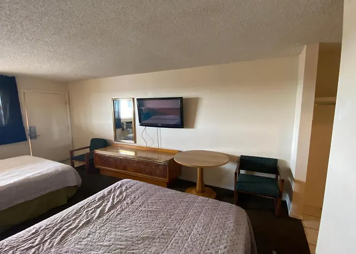 Oyo Hotel Cyril Ok Us-277